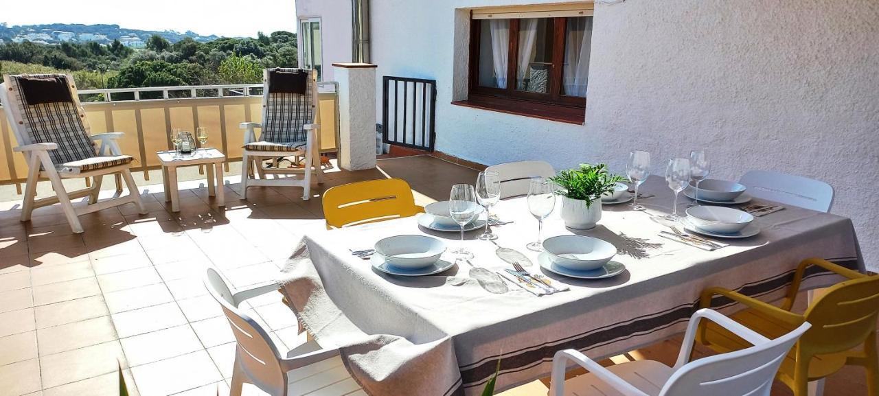 Agradable Casa Con Terraza En S'Agaro Apartman Sant Feliu de Guíxols Kültér fotó